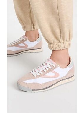 Tretorn Rawlins Retro Low-Top Sneakers in Blush Pink and White
